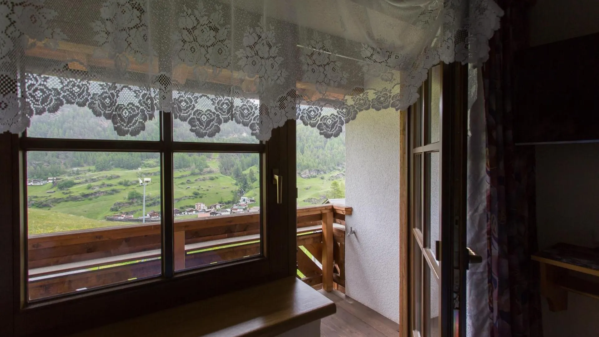 Chrisantenhof Guest House Soelden Austria