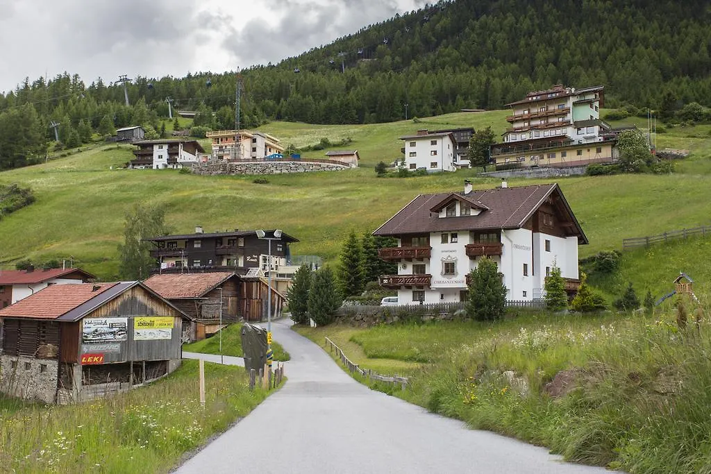 Chrisantenhof Guest House Soelden Solden
